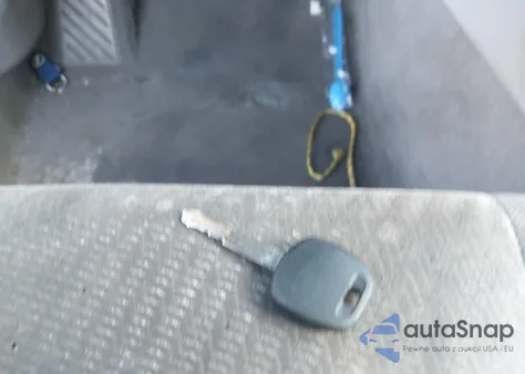 2016 Toyota Camry Le z USA, uszkodzony, nr VIN 4T1BF1FK5GU237734